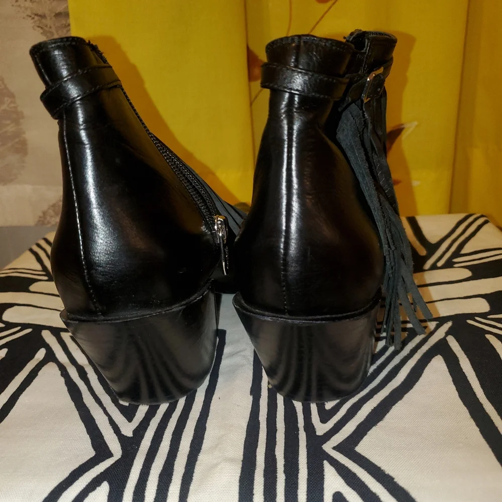 EUC Sigerson Morrison ankle booties size 9.5US - Picture 4 of 10
